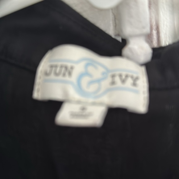 Black button down Blouse - Picture 2 of 3